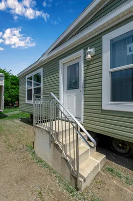 The MIFFLIN 6028-942 Exterior. This Manufactured Mobile Home features 3 bedrooms and 2 baths.