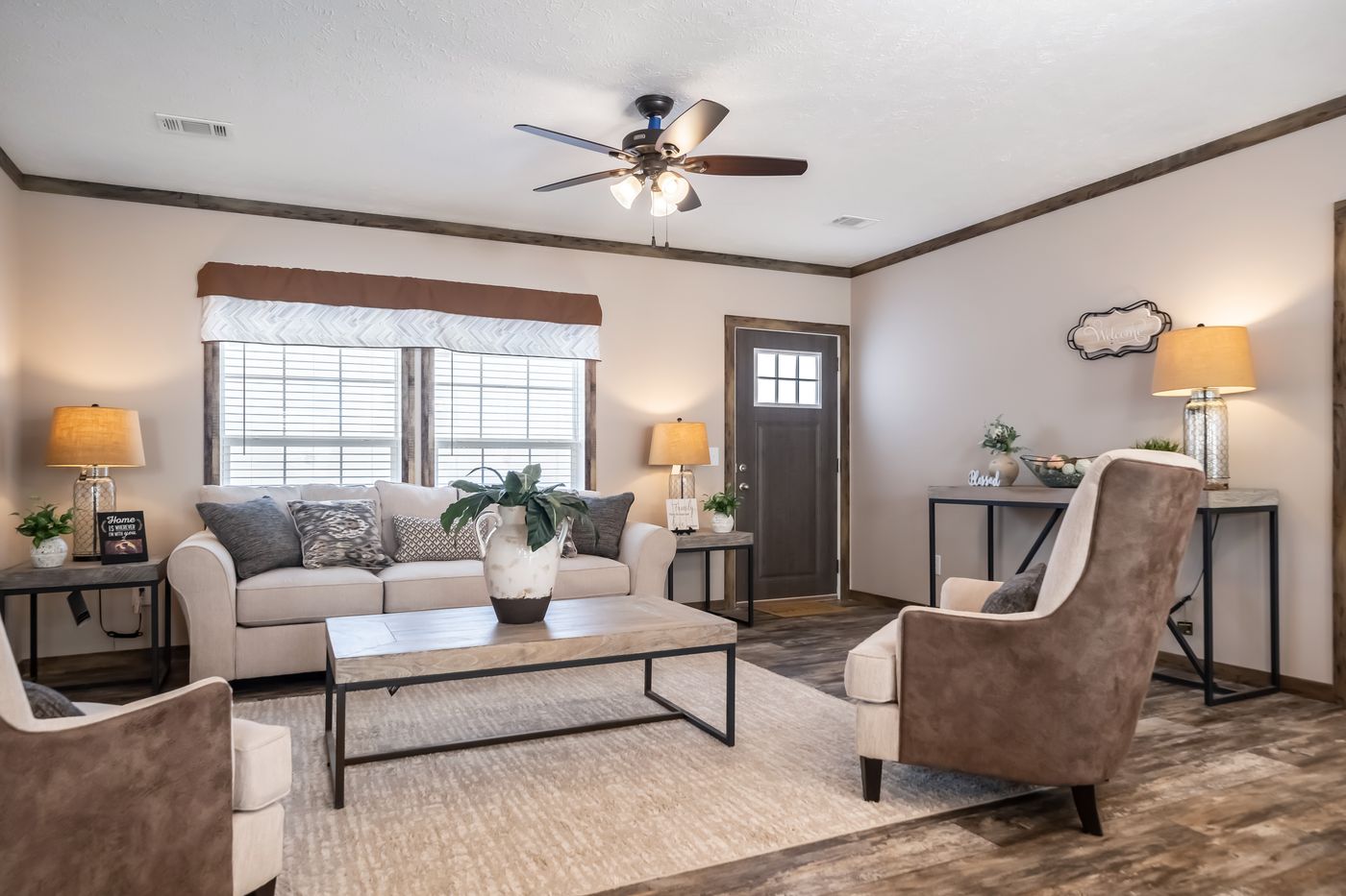 The THE TYRA II Exterior. This Manufactured Mobile Home features 4 bedrooms and 2 baths.