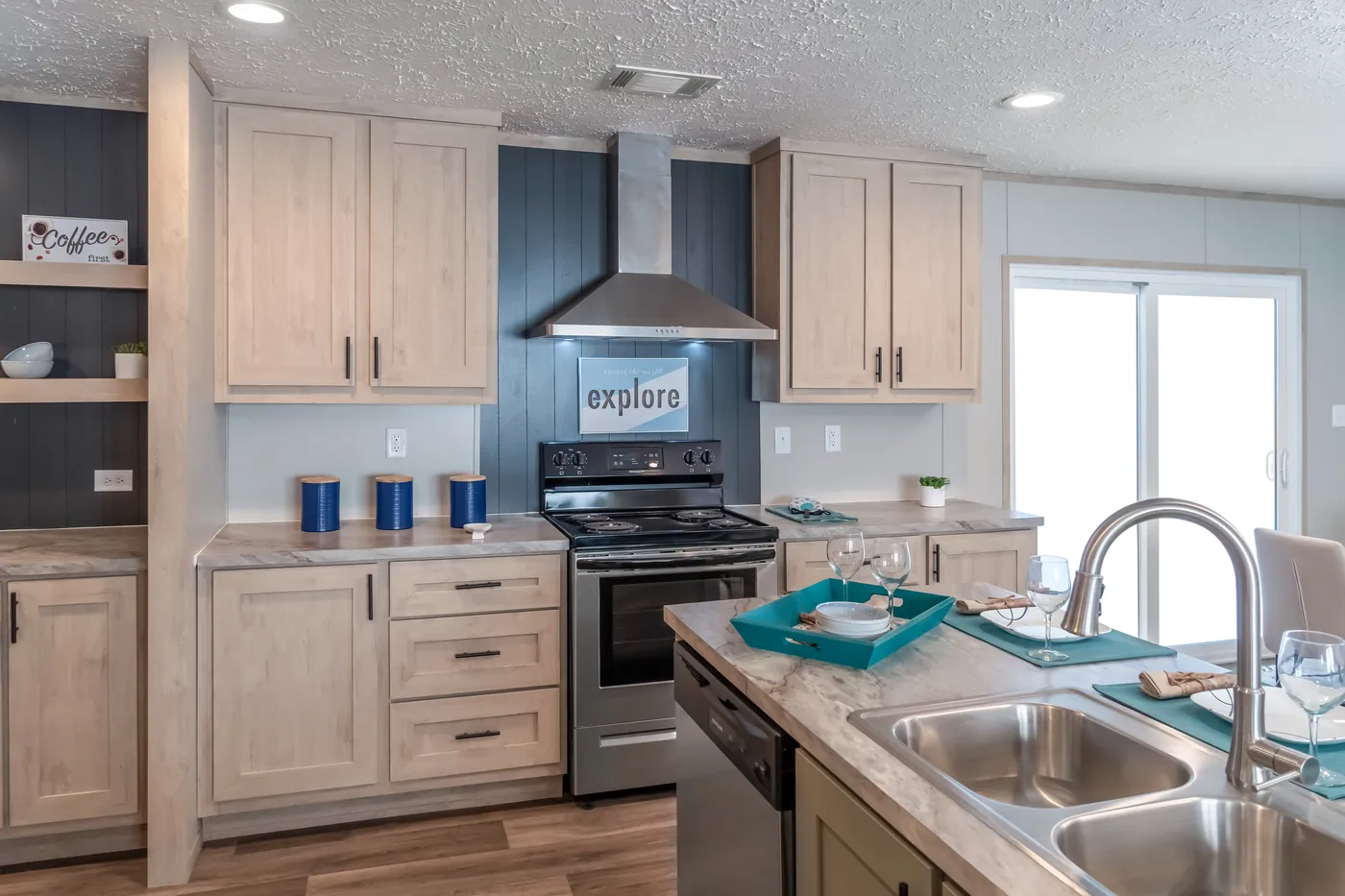 The DESOTO 4828-1148 Exterior. This Manufactured Mobile Home features 3 bedrooms and 2 baths.