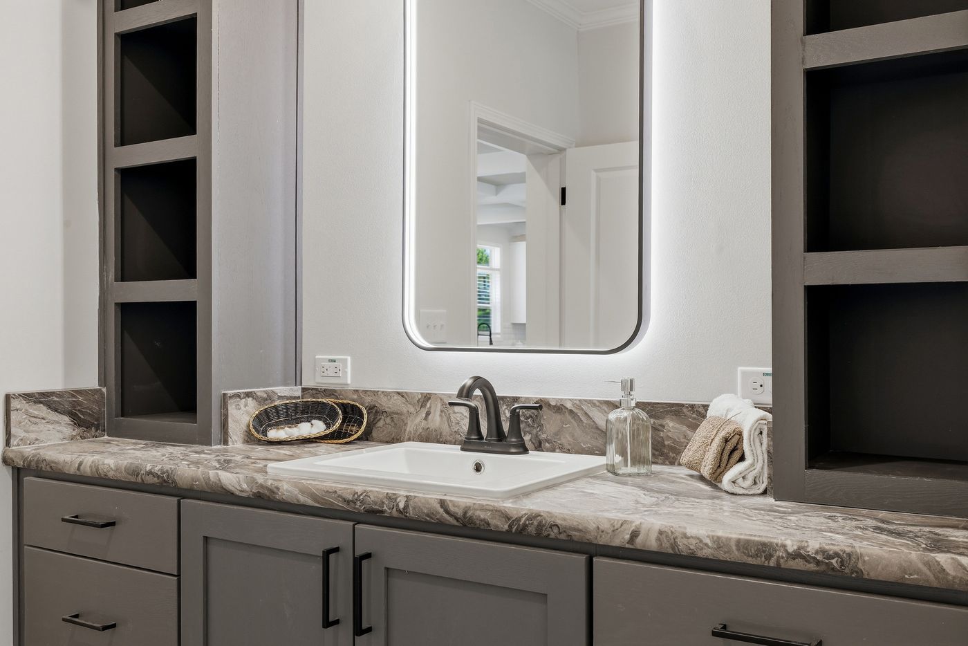 The SUPER 68 ELITE Exterior. This Manufactured Mobile Home features 3 bedrooms and 2 baths.