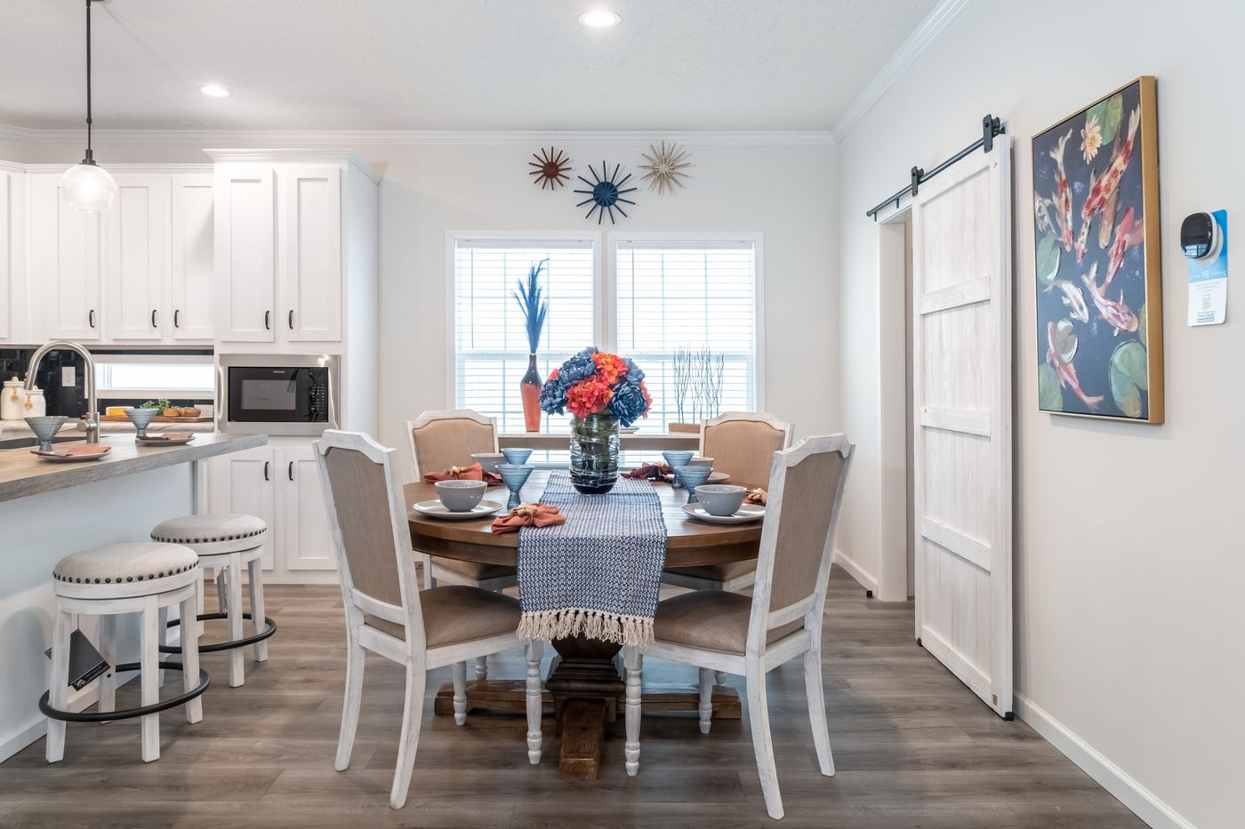 The 1447 CAROLINA Exterior. This Manufactured Mobile Home features 3 bedrooms and 2 baths.