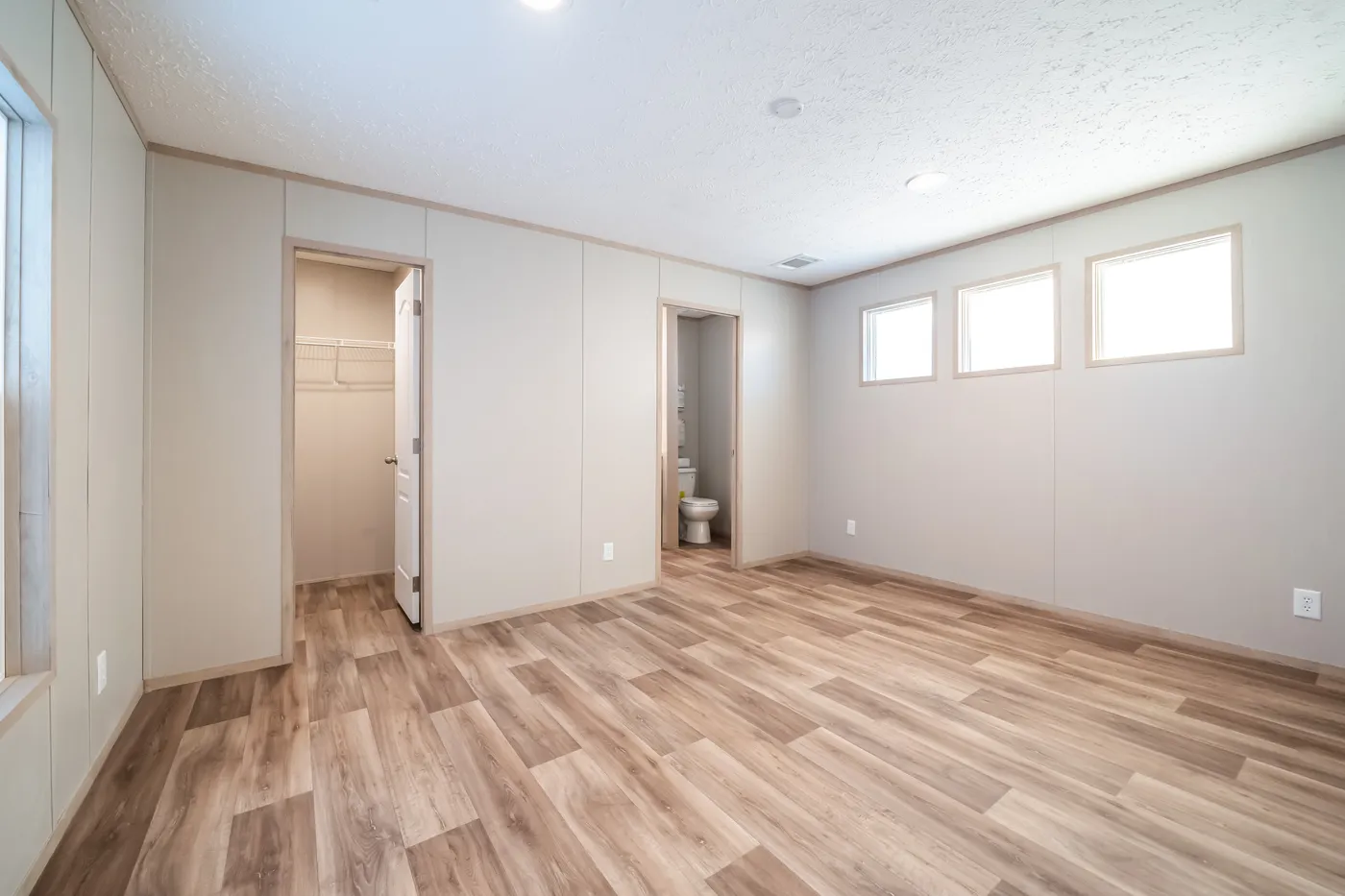 The MAGELLAN  16X72 Exterior. This Manufactured Mobile Home features 3 bedrooms and 2 baths.