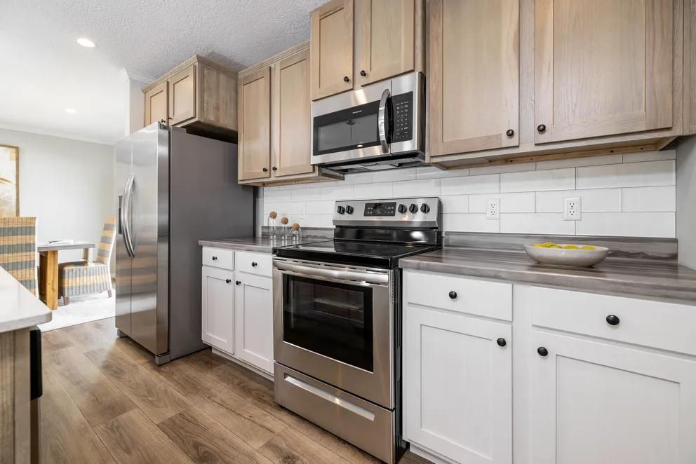 The THE JEFFERSON Exterior. This Manufactured Mobile Home features 3 bedrooms and 2 baths.