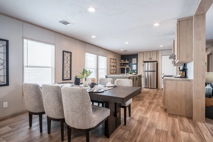 The RAINIER Exterior. This Manufactured Mobile Home features 4 bedrooms and 3 baths.