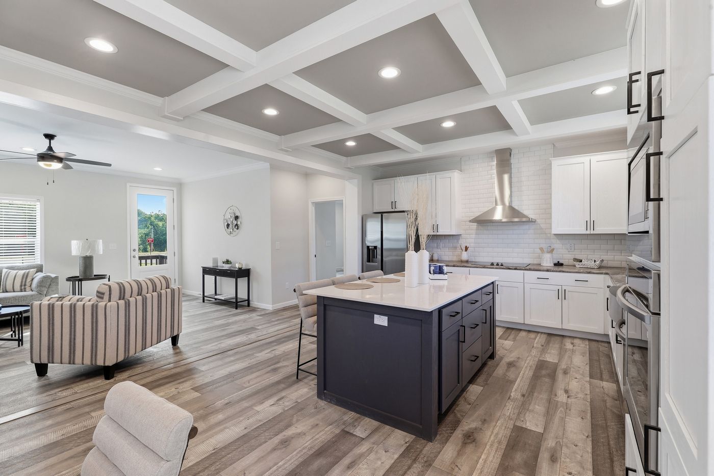 The SUPER 68 ELITE Exterior. This Manufactured Mobile Home features 3 bedrooms and 2 baths.