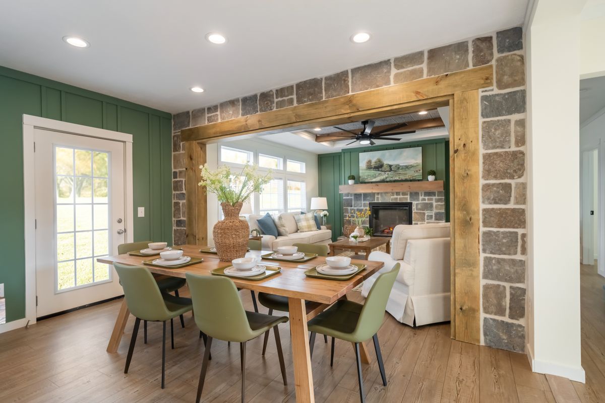 The THE ROCKING CHAIR Exterior. This Manufactured Mobile Home features 3 bedrooms and 2 baths.