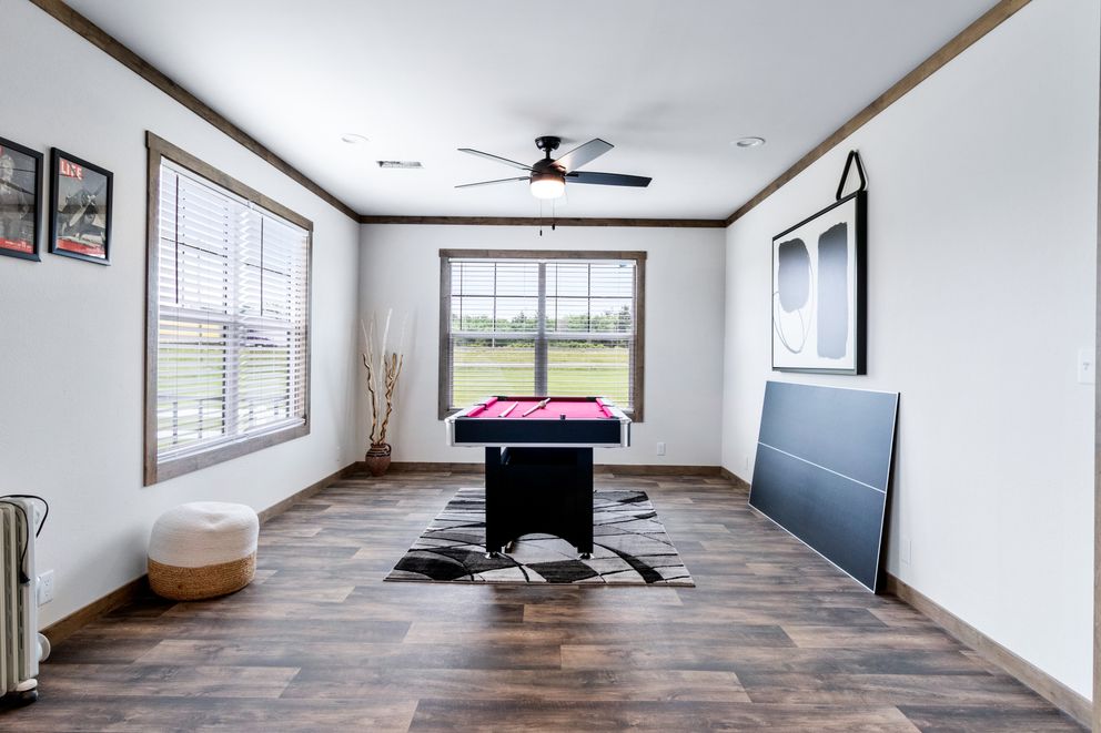 The FARM 3 FLEX ELITE DEN Exterior. This Manufactured Mobile Home features 3 bedrooms and 2 baths.