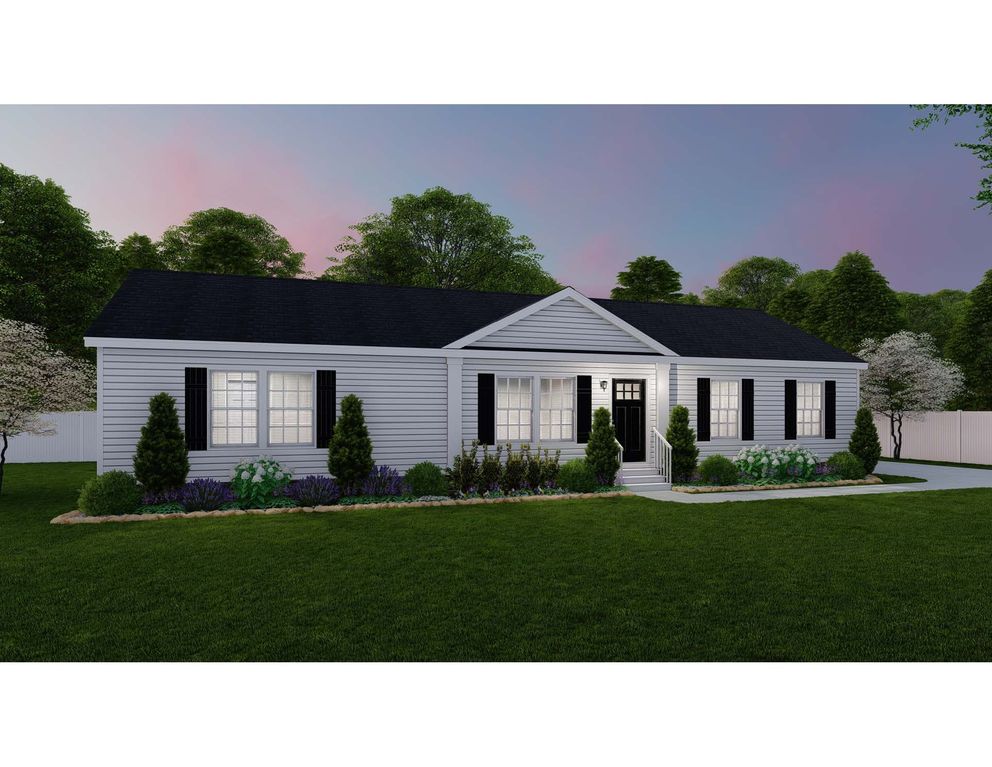 The 1558 JAMESTOWN Exterior. This Manufactured Home features 3 bedrooms and 2 baths.