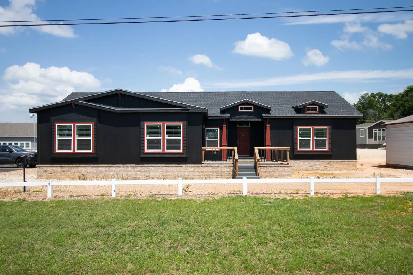 The K4568A Exterior. This Manufactured Mobile Home features 4 bedrooms and 3 baths.