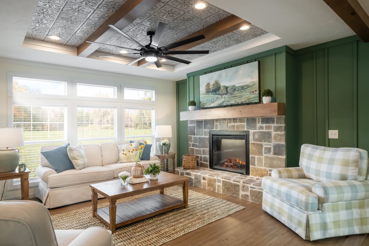 The THE ROCKING CHAIR Exterior. This Manufactured Mobile Home features 3 bedrooms and 2 baths.