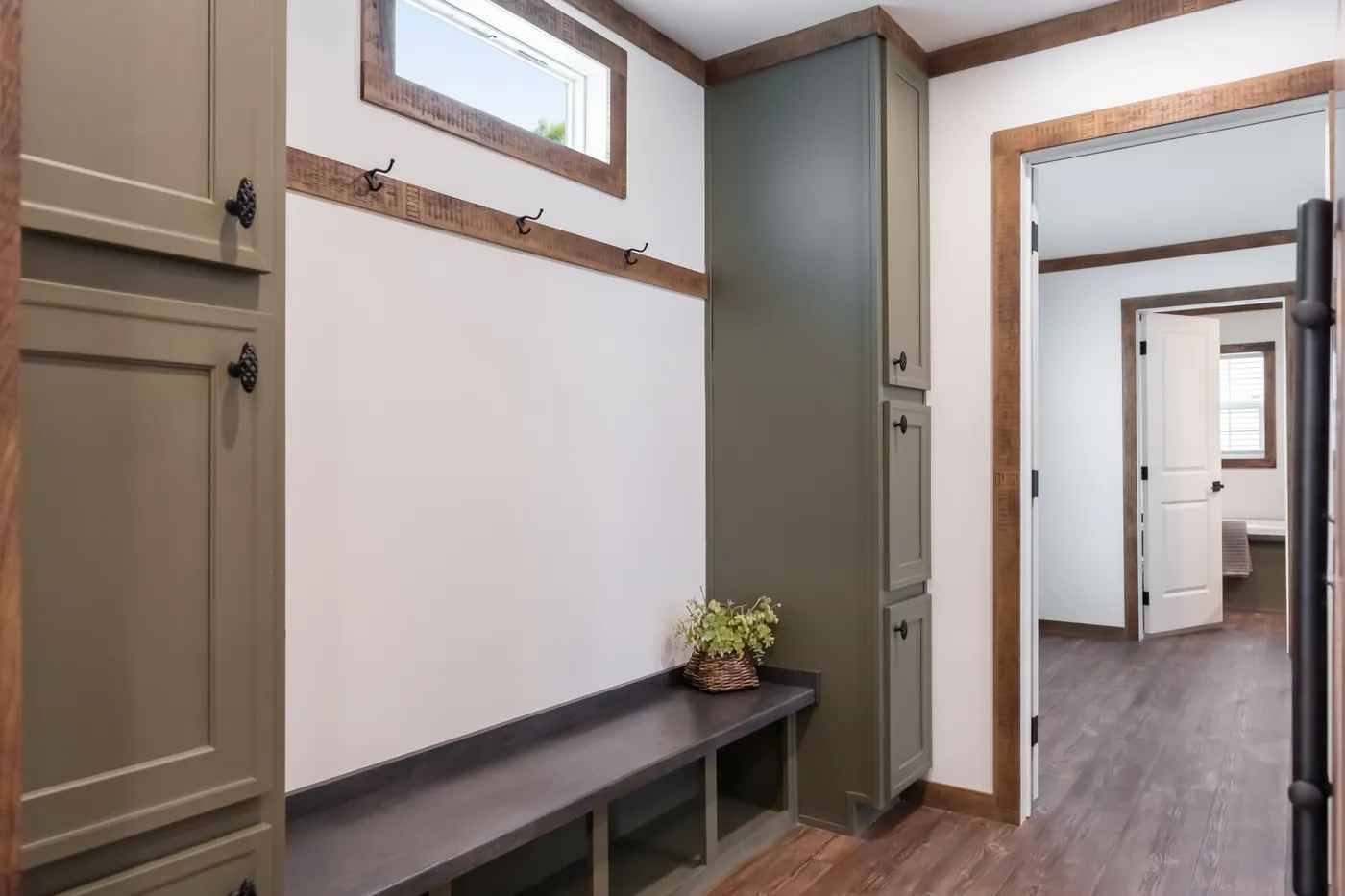 The THE HALSEY Exterior. This Manufactured Mobile Home features 3 bedrooms and 2 baths.