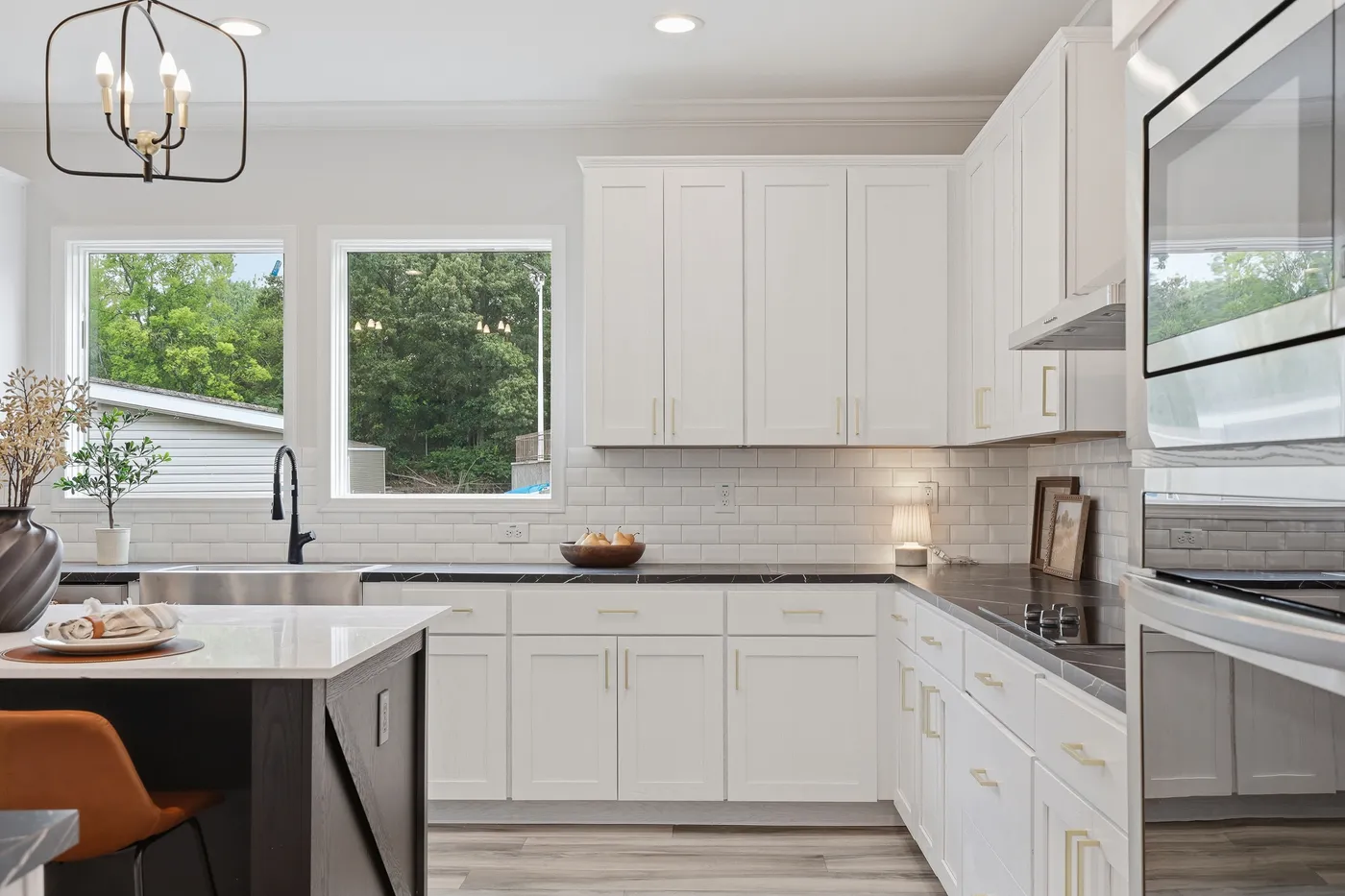 The THE SUMMIT Exterior. This Manufactured Mobile Home features 3 bedrooms and 2 baths.