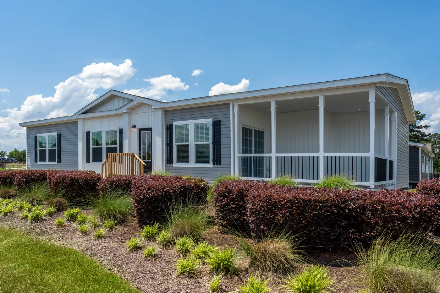 The 3459 HUD 64X28 CAROLINA Exterior. This Manufactured Mobile Home features 3 bedrooms and 2 baths.