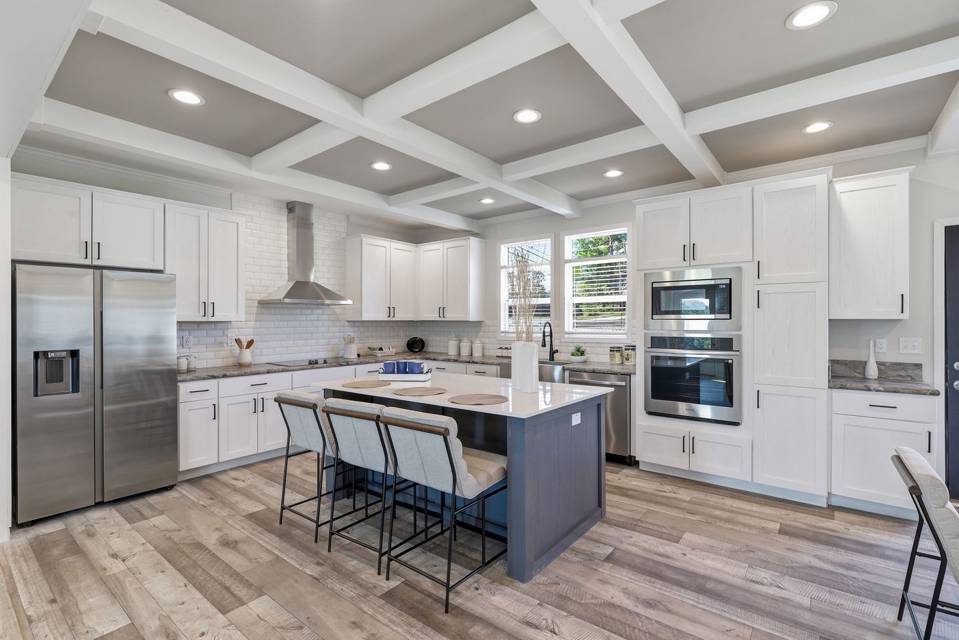 The SUPER 68 ELITE Exterior. This Manufactured Mobile Home features 3 bedrooms and 2 baths.