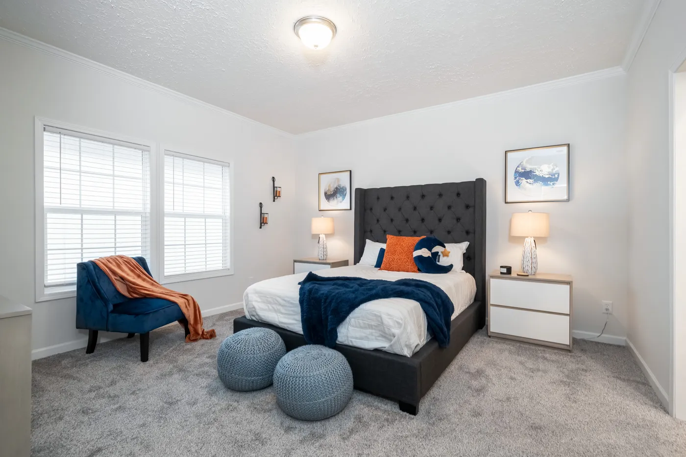 The 1447 CAROLINA Exterior. This Manufactured Mobile Home features 3 bedrooms and 2 baths.