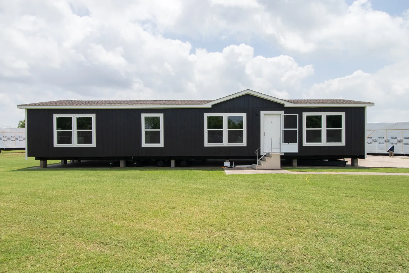 The HAVEN Exterior. This Manufactured Mobile Home features 3 bedrooms and 2 baths.