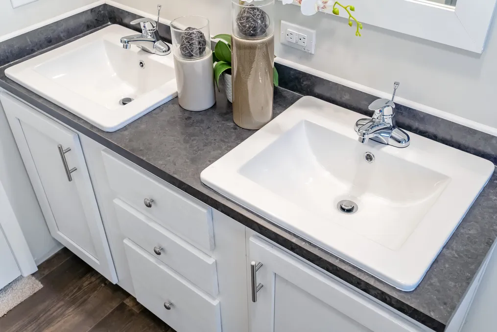 The SANTA FE 684A Exterior. This Manufactured Mobile Home features 4 bedrooms and 2 baths.