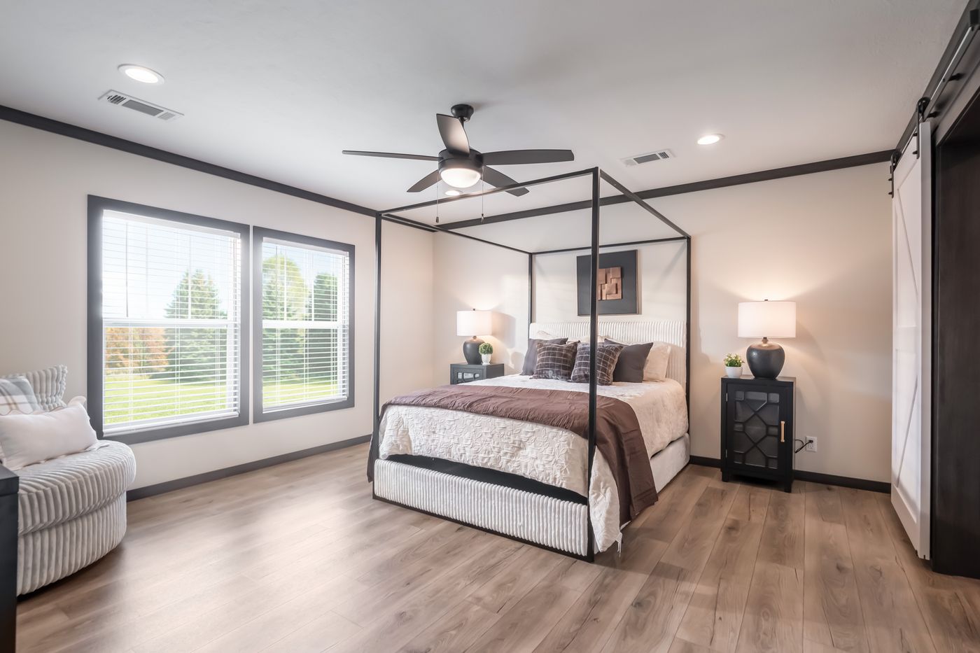 The THE VOGUE 60 Exterior. This Manufactured Mobile Home features 3 bedrooms and 2 baths.