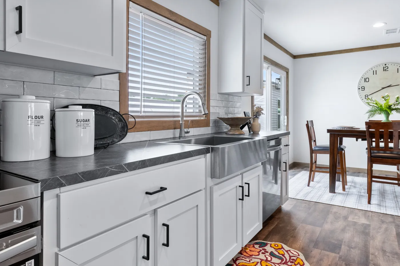 The FARM 3 FLEX ELITE DEN Exterior. This Manufactured Mobile Home features 3 bedrooms and 2 baths.