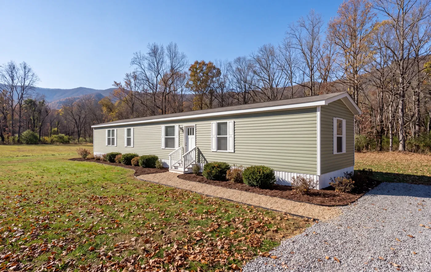 The THE THUNDERHEAD Exterior. This Manufactured Mobile Home features 3 bedrooms and 2 baths.