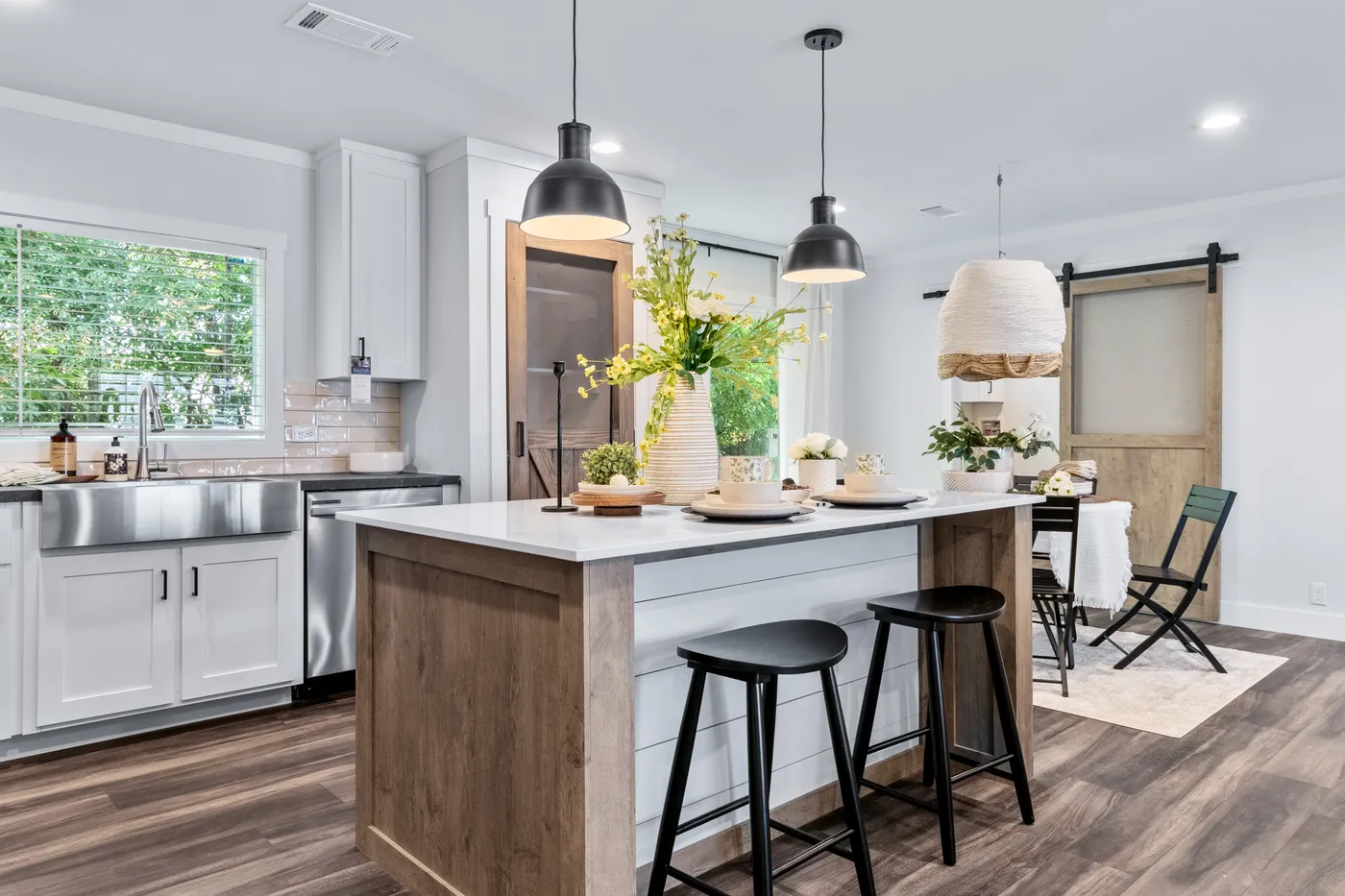 The SAWYER ELITE Kitchen. This Manufactured Mobile Home features 3 bedrooms and 2 baths.