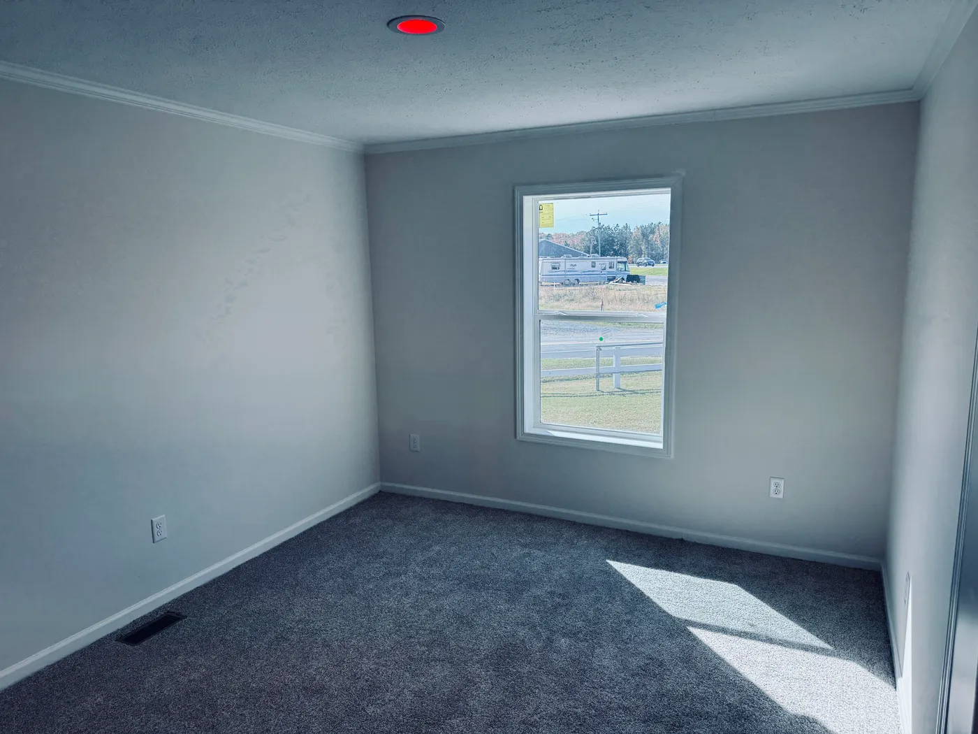 The TOURMALINE 7628-649 Guest Bedroom. This Manufactured Mobile Home features 4 bedrooms and 2 baths.