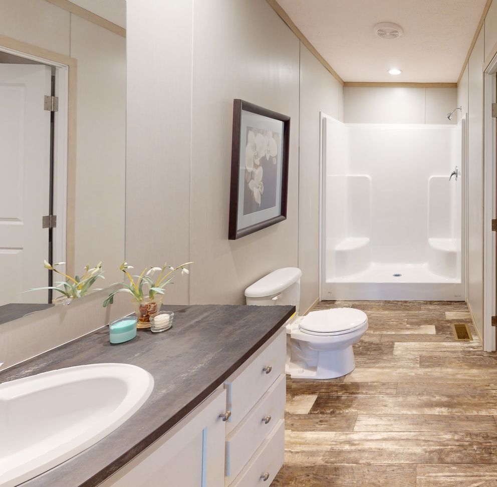 The FRANKLIN Primary Bathroom. This Manufactured Mobile Home features 3 bedrooms and 2 baths.