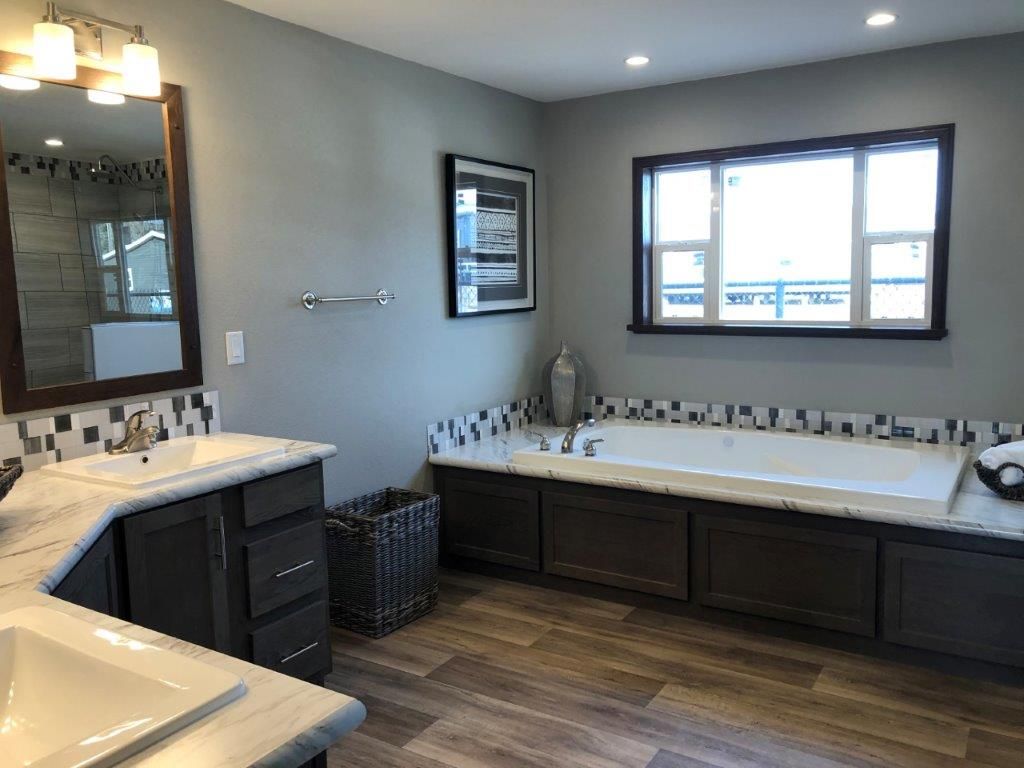 The LEGEND 572-1 MOD Primary Bathroom. This Modular Home features 3 bedrooms and 2 baths.