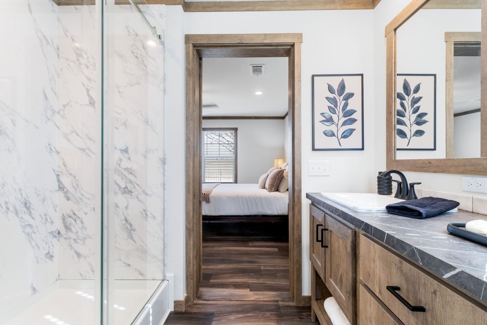 The ISABELLA ELITE Primary Bathroom. This Manufactured Mobile Home features 3 bedrooms and 2 baths.