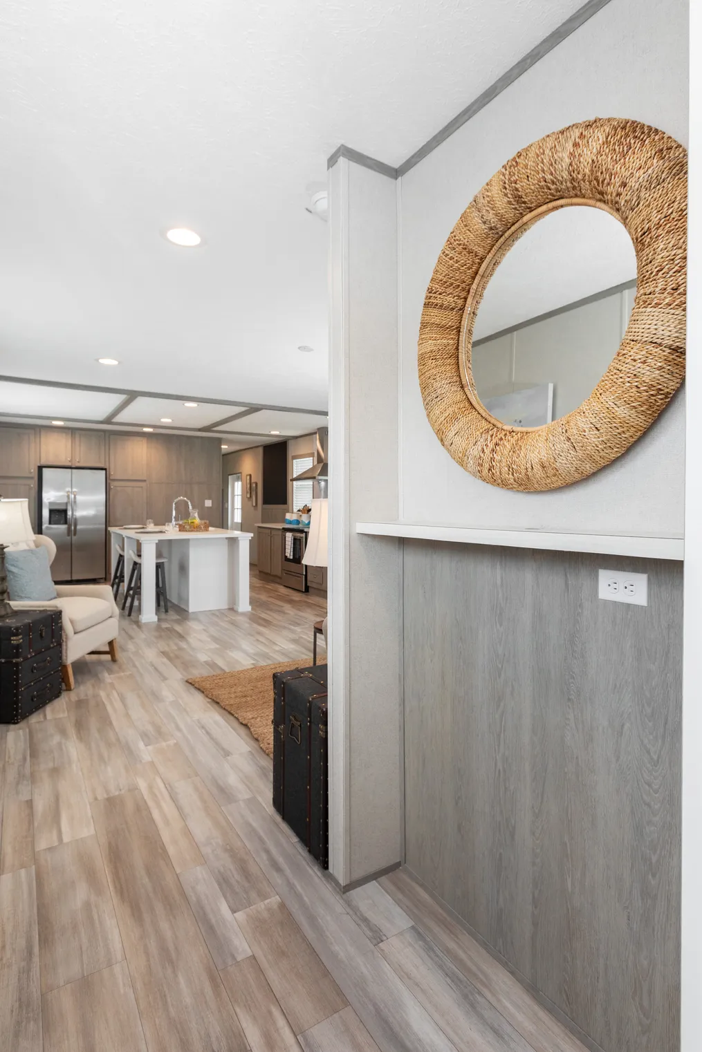 The PLATINUM ANNIVERSARY Foyer. This Manufactured Mobile Home features 3 bedrooms and 2 baths.