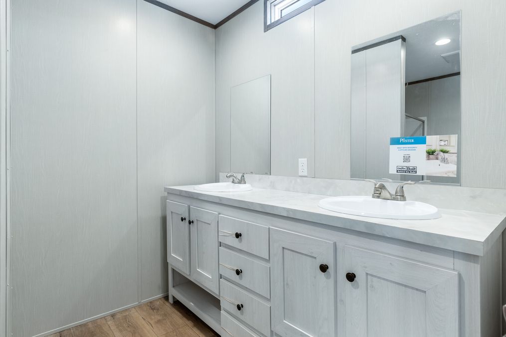 The SELECT 16602A Primary Bathroom. This Manufactured Mobile Home features 2 bedrooms and 2 baths.