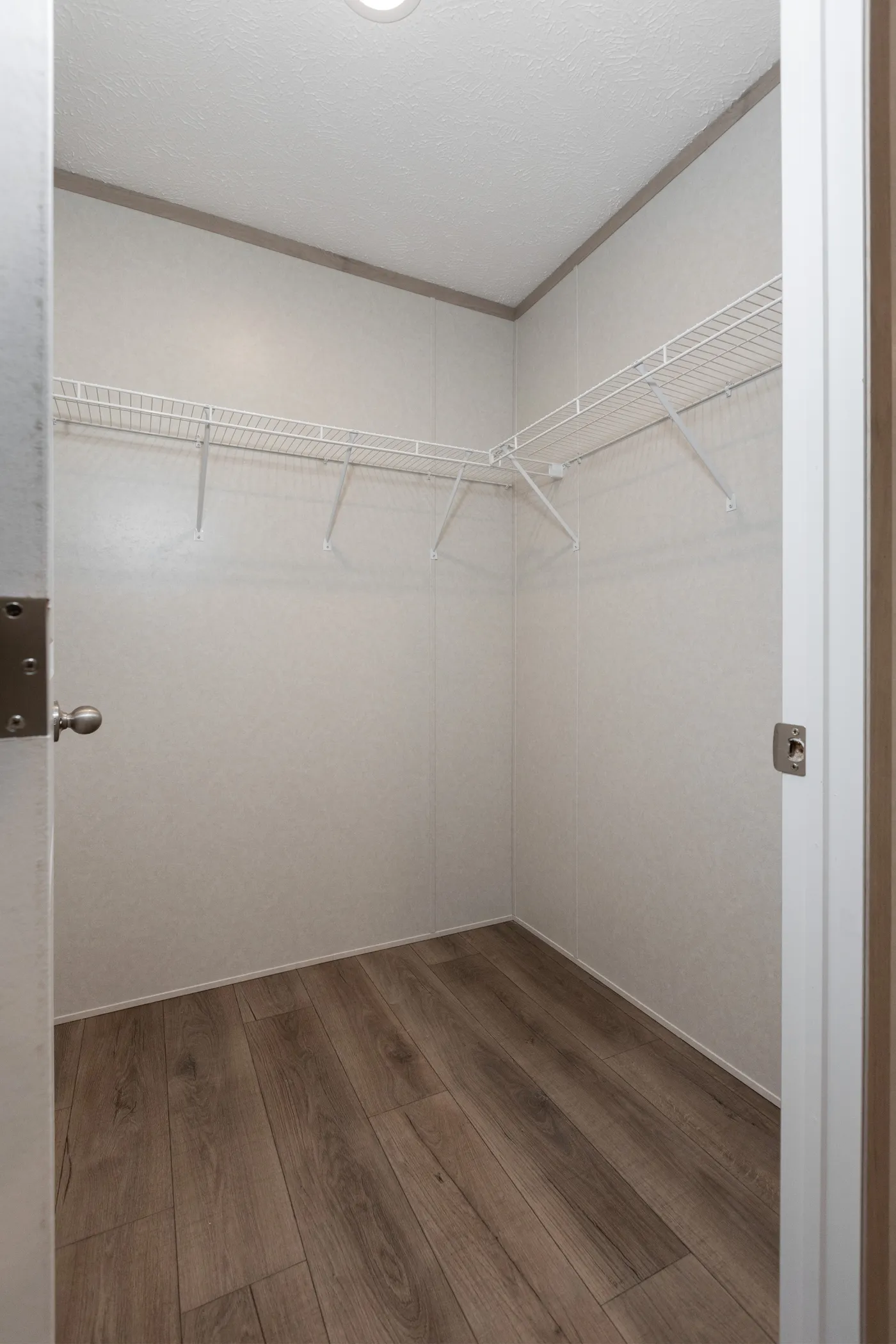 The 7616-4200 ADRENALINE Utility Room. This Manufactured Mobile Home features 3 bedrooms and 2 baths.