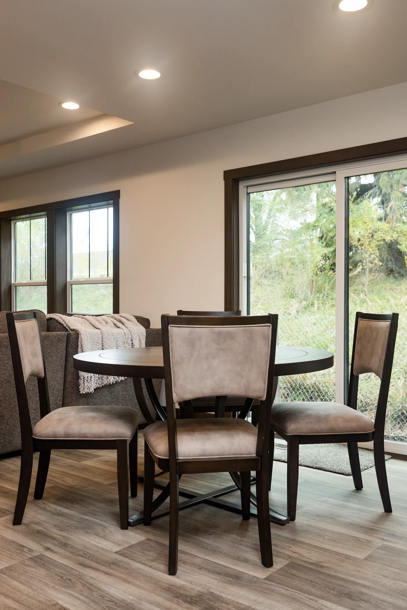 The LEGEND 78 Dining Room. This Manufactured Mobile Home features 3 bedrooms and 2 baths.