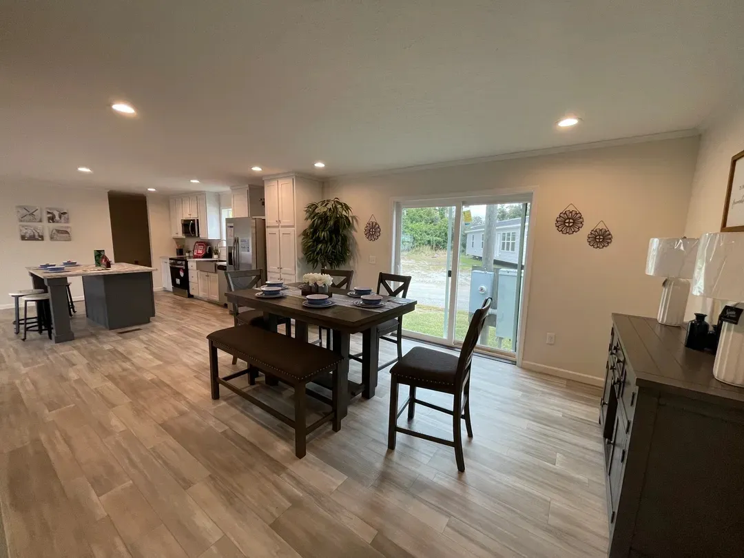 The MOONSTONE Dining Area. This Manufactured Mobile Home features 3 bedrooms and 2 baths.