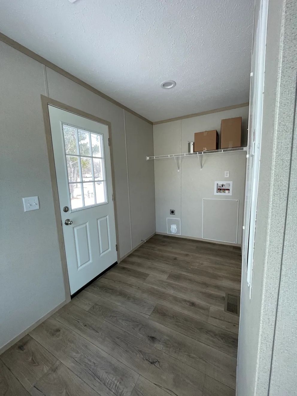 The JADE 48 Utility Room. This Manufactured Mobile Home features 3 bedrooms and 2 baths.