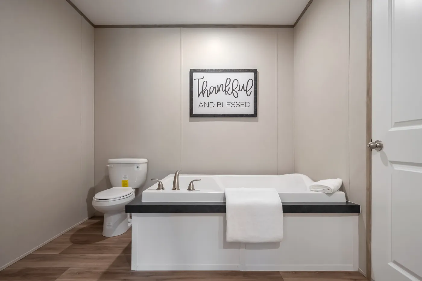 The VISTA Primary Bathroom. This Manufactured Mobile Home features 3 bedrooms and 2 baths.