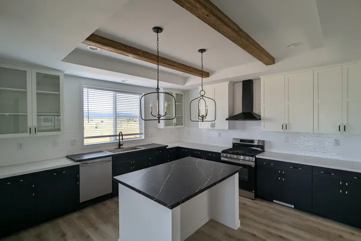 The LULAMAE 3 Kitchen. This Manufactured Mobile Home features 3 bedrooms and 2 baths.