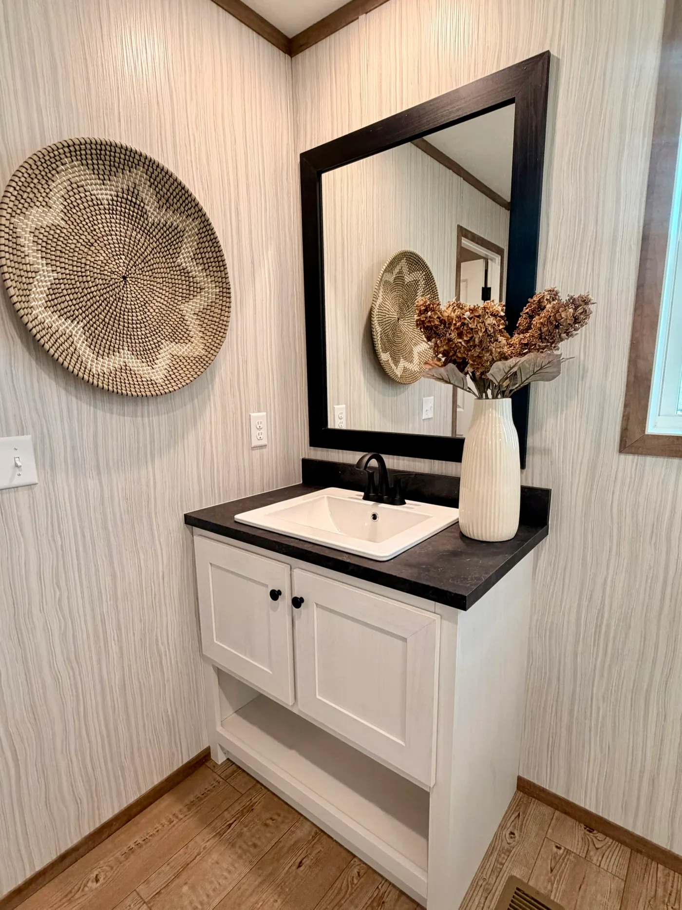 The BERYL Primary Bathroom. This Manufactured Mobile Home features 3 bedrooms and 2 baths.