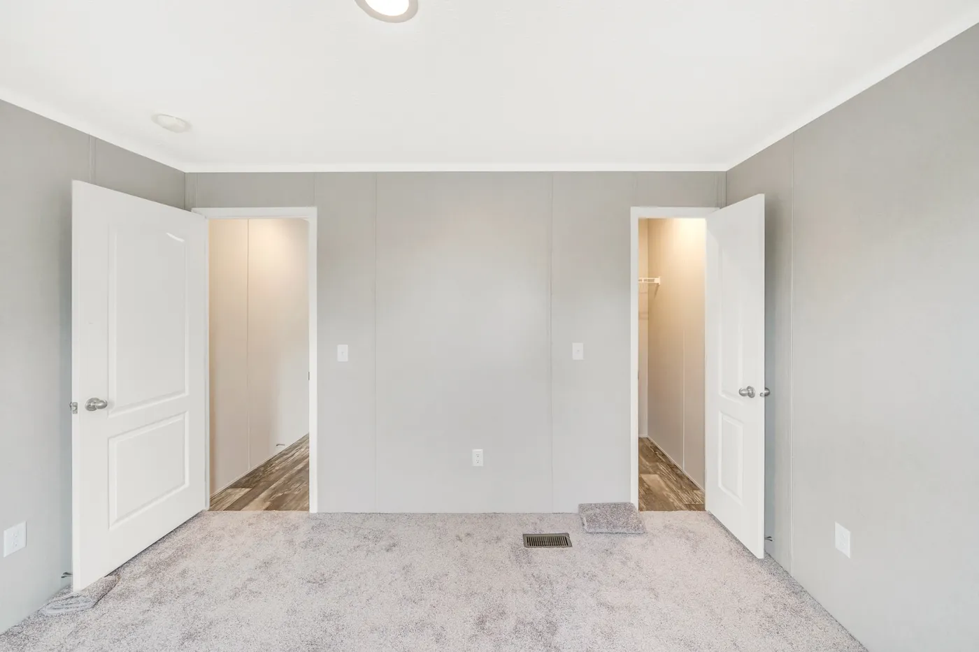 The RUBY Guest Bedroom. This Manufactured Mobile Home features 2 bedrooms and 2 baths.