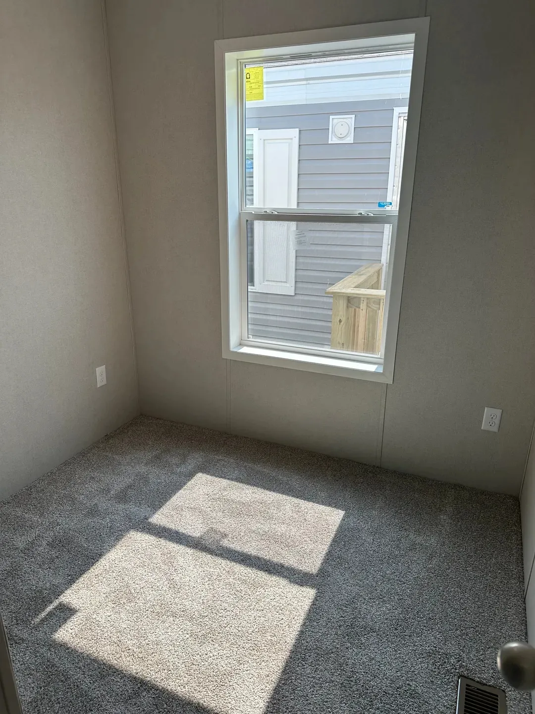 The TOPAZ Guest Bedroom. This Manufactured Mobile Home features 3 bedrooms and 2 baths.