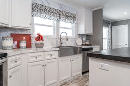 The CASCADE Kitchen. This Manufactured Mobile Home features 4 bedrooms and 2 baths.