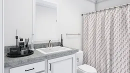 The BIG EASY M001 Guest Bathroom. This Manufactured Mobile Home features 4 bedrooms and 2 baths.