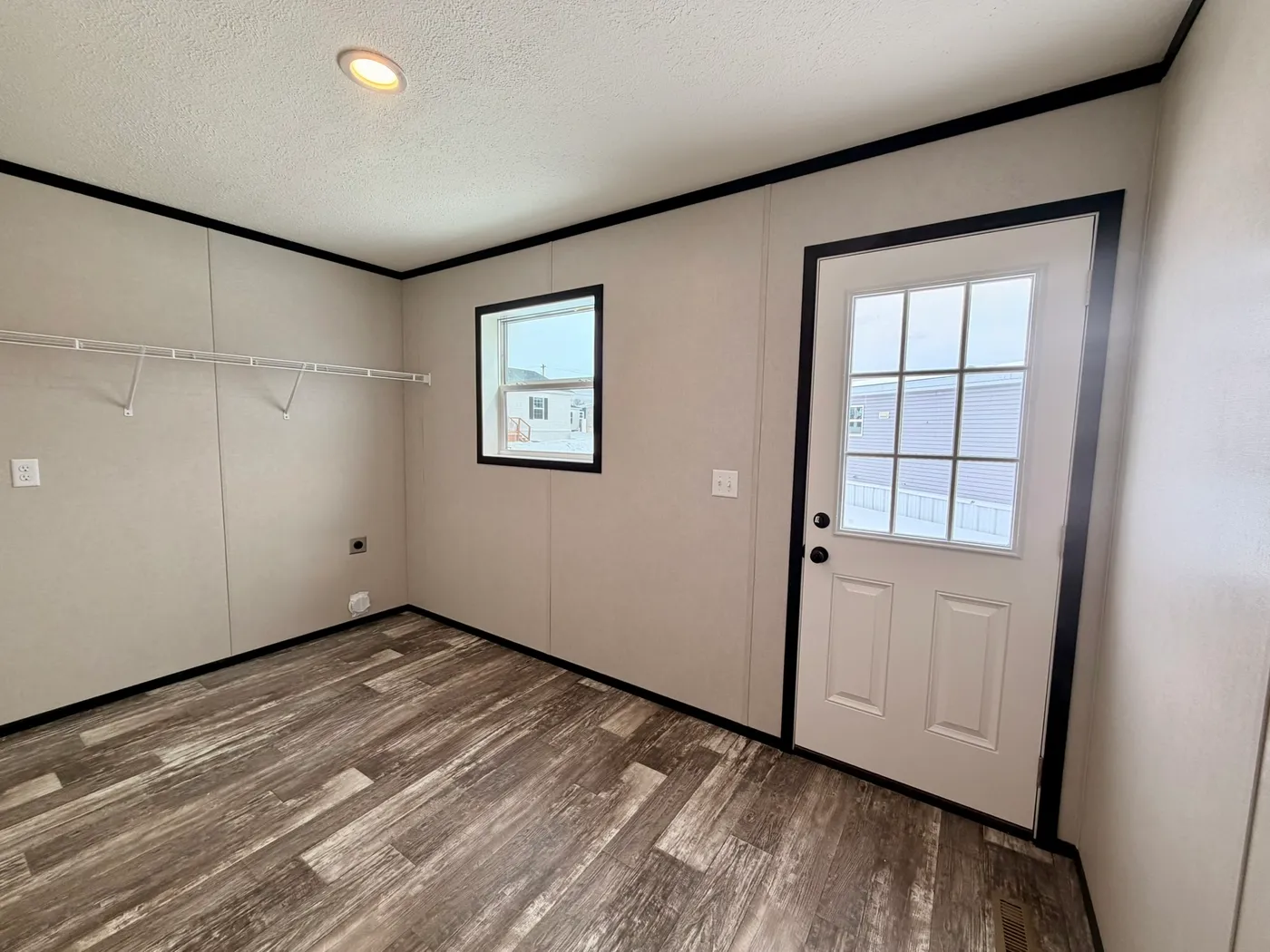 The DIAMOND Utility Room. This Manufactured Mobile Home features 3 bedrooms and 2 baths.