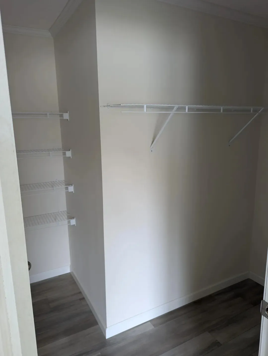 The MOONSTONE Storage. This Manufactured Mobile Home features 3 bedrooms and 2 baths.