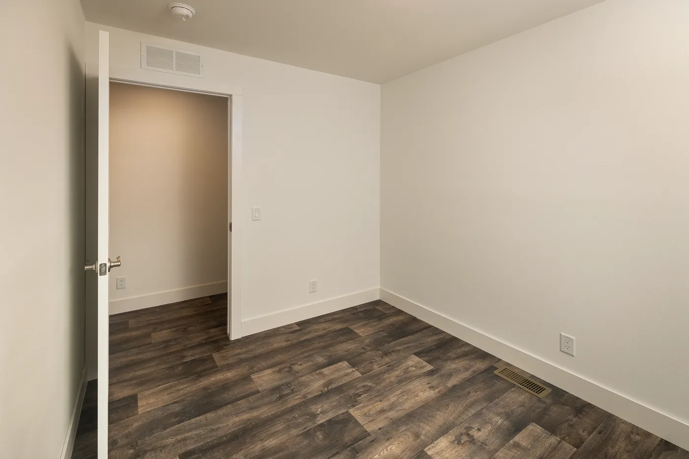 The RAMSEY 223 Bedroom. This Manufactured Mobile Home features 3 bedrooms and 2 baths.