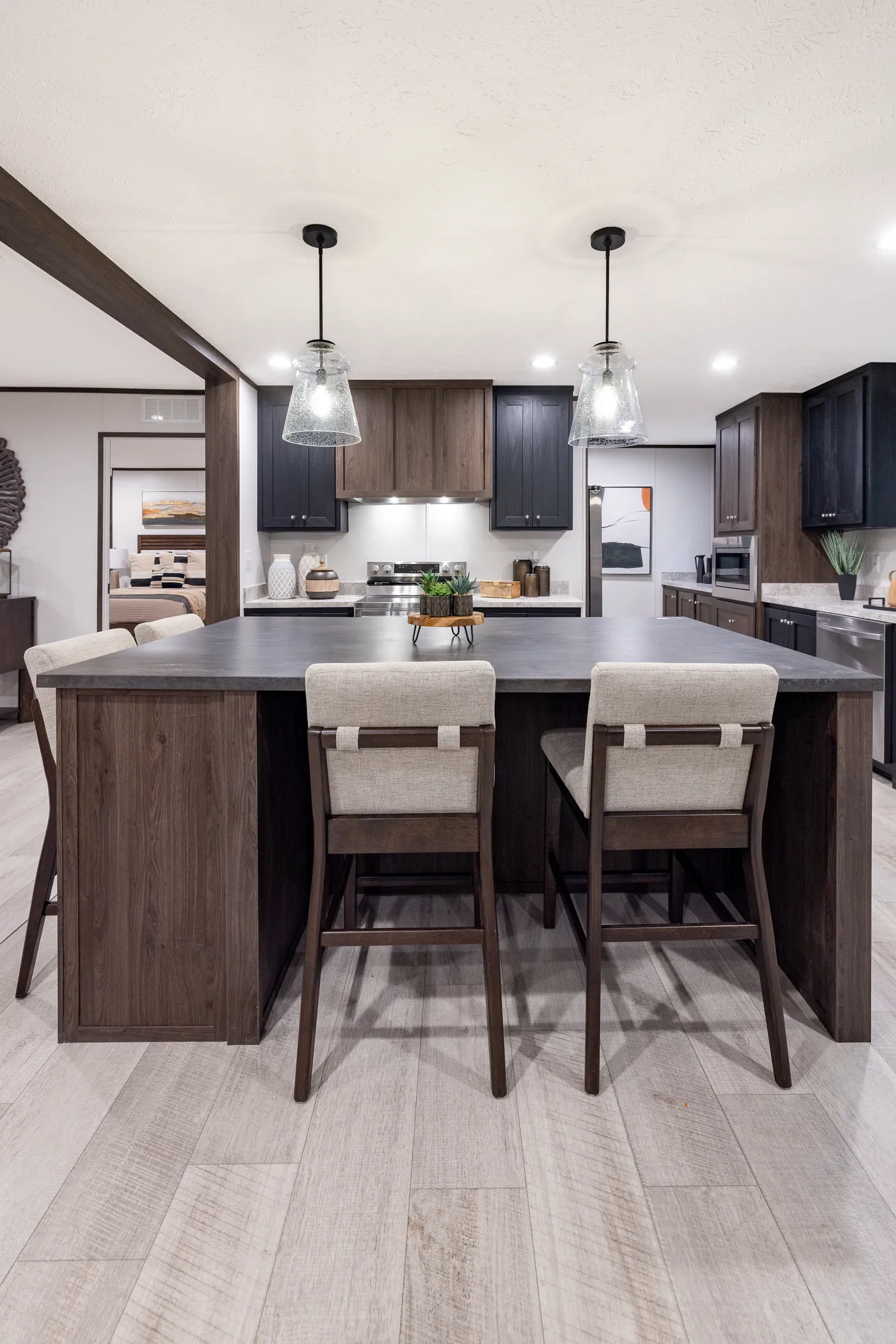 The CRESTWOOD Kitchen. This Manufactured Mobile Home features 3 bedrooms and 2 baths.