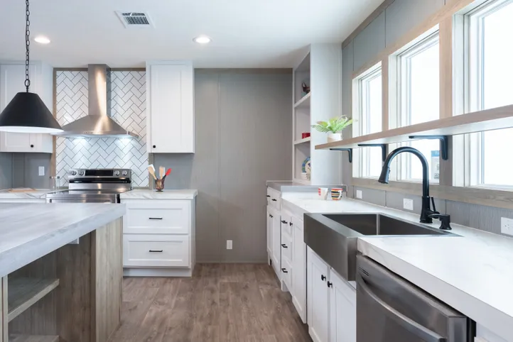The BLUEBONNET BREEZE Kitchen. This Manufactured Mobile Home features 3 bedrooms and 2 baths.