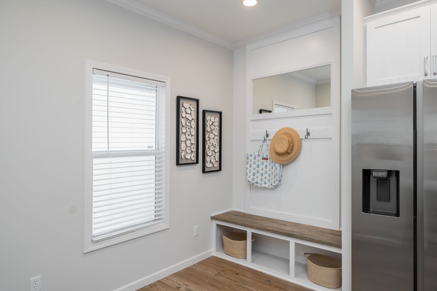 The TIFFANY Foyer. This Manufactured Mobile Home features 2 bedrooms and 2 baths.