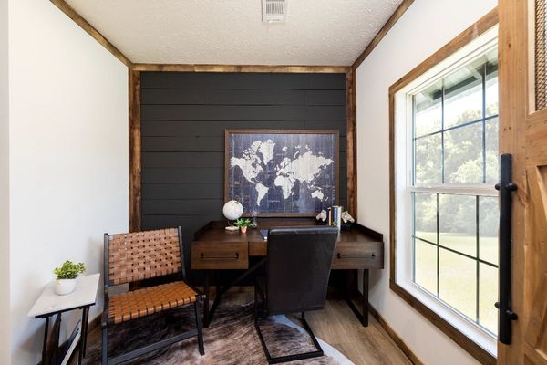 The ARABELLA Flex. This Manufactured Mobile Home features 3 bedrooms and 2 baths.