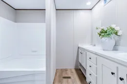 The SELECT 16723I Primary Bathroom. This Manufactured Mobile Home features 3 bedrooms and 2 baths.